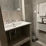 阿祖尔酒店 里昂