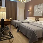 阿祖尔酒店 酒店 2*