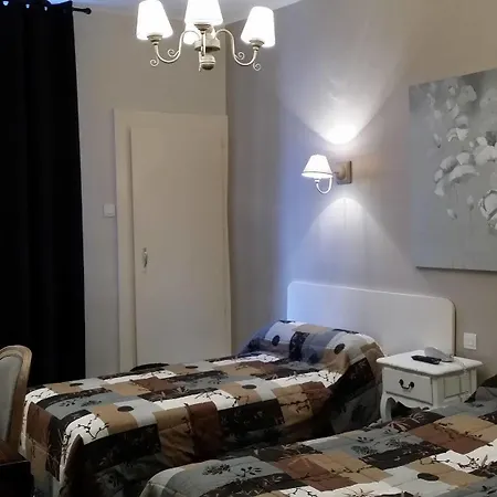 Azur Hotell Lyon