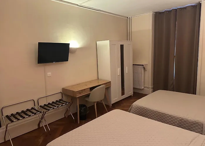 Hotel Azur 2*