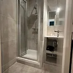 Azur 2* Lyon