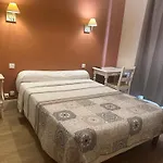 Hotel Azur Lione