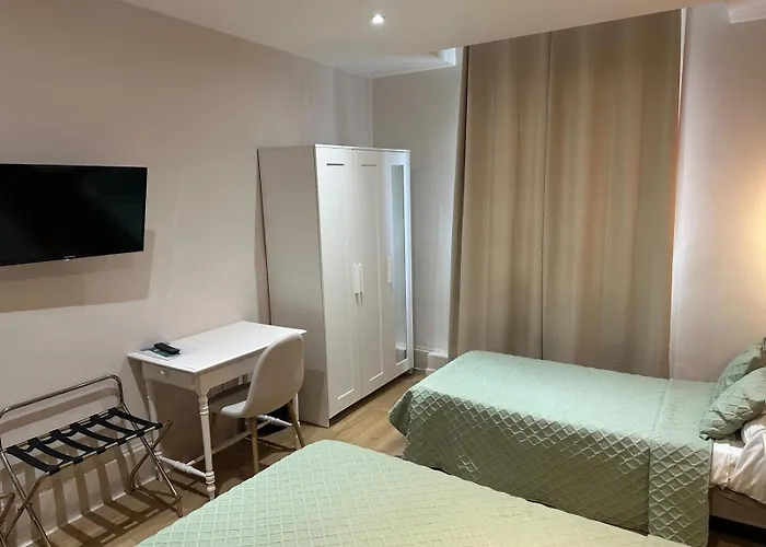 Otel Azur