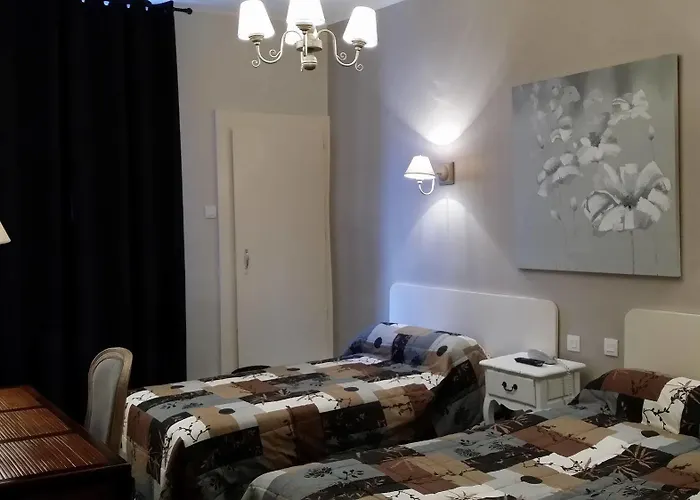 Azur Otel Lyon